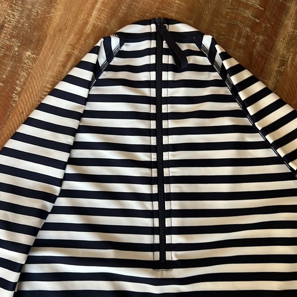 J Crew Beachwear Long Sleeve Top, back zipper, white and blue stripe, small - Picture 4 of 8